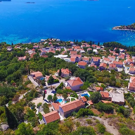 Marojica Villa